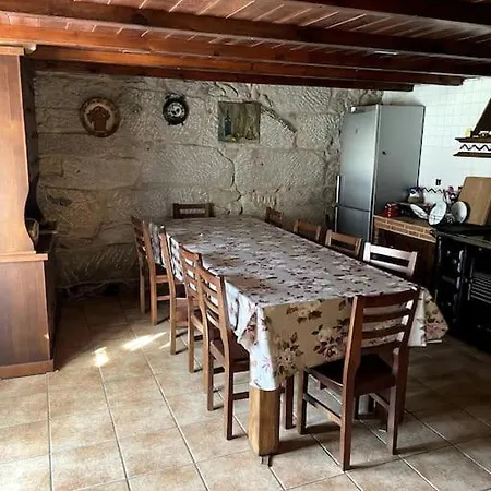 Casa Vella Holiday home Vilaboa